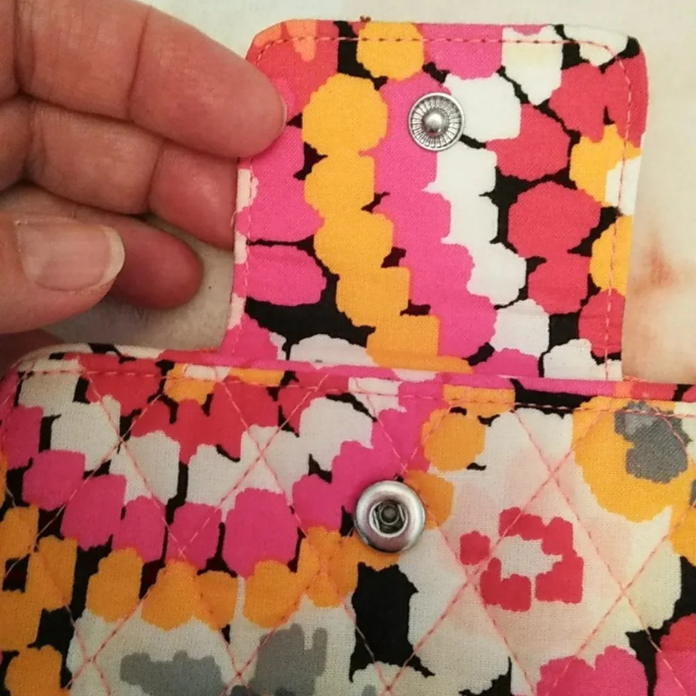 Vera Bradley Quilted Wallet/Convertible Wristlet